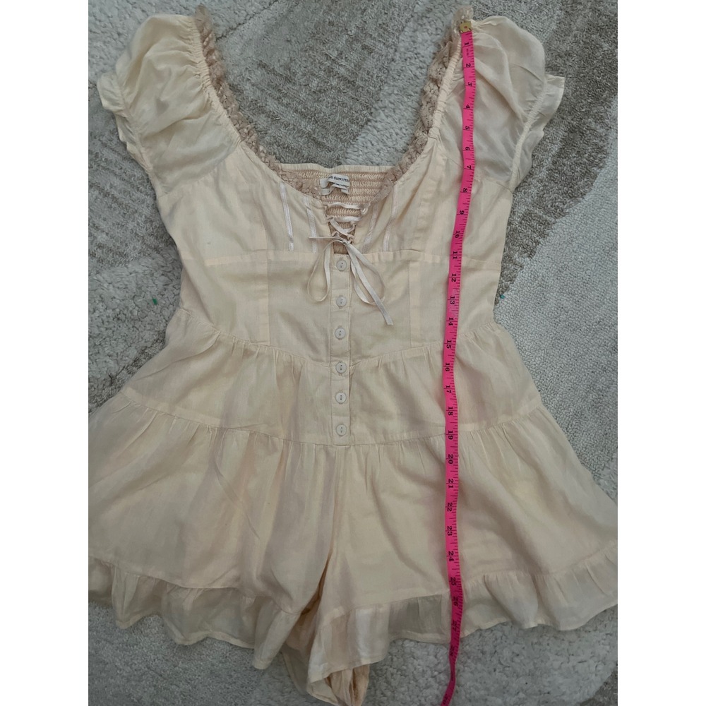 Urban Outfitters Peach Lace Up Ruffle Tiered Romper Smocked Back Small - Picture 6 of 6